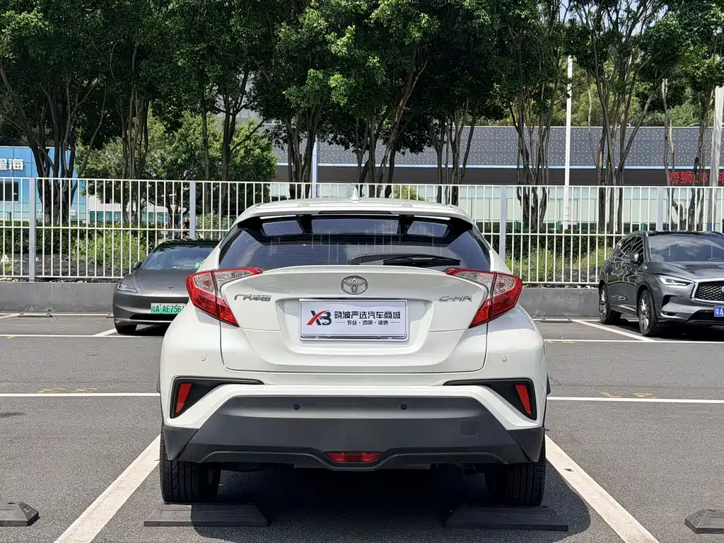 Toyota C-HR — миниатюра 5