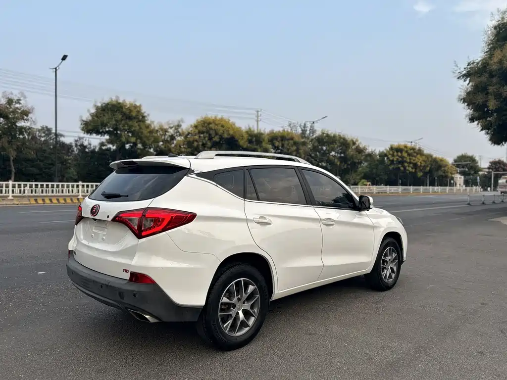 BYD Song — миниатюра 5