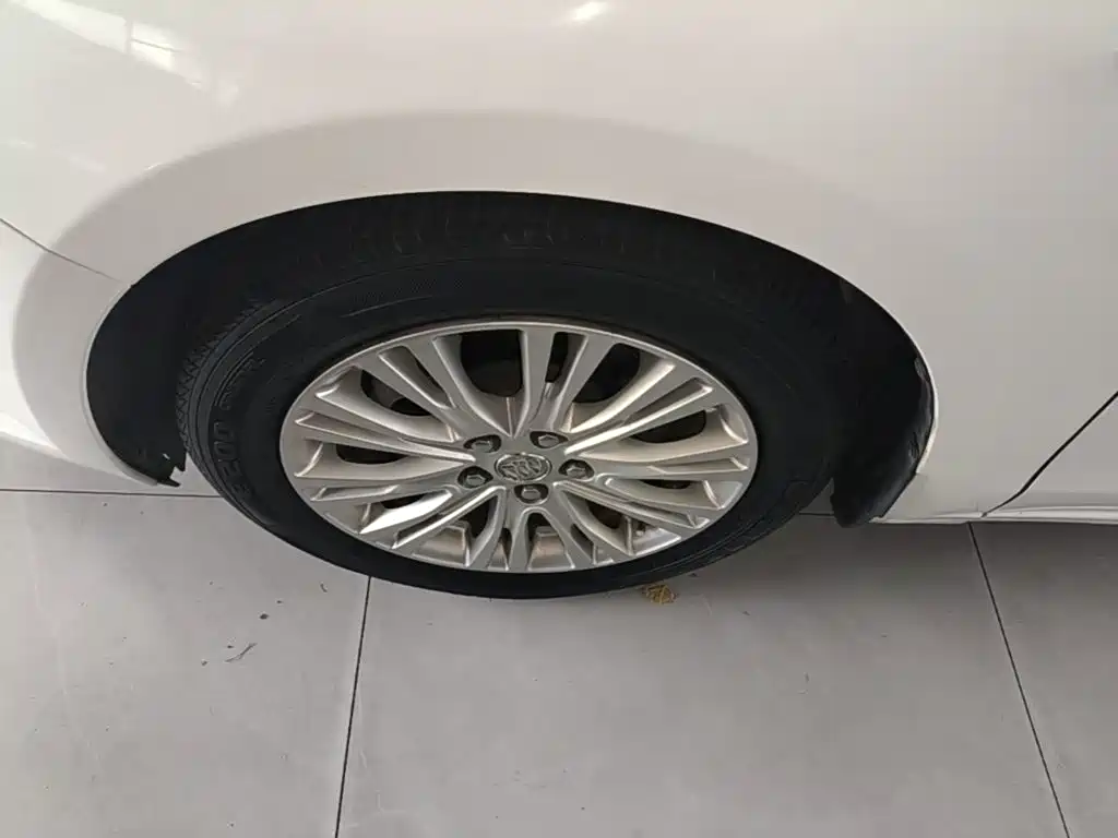 Buick Excelle — миниатюра 23