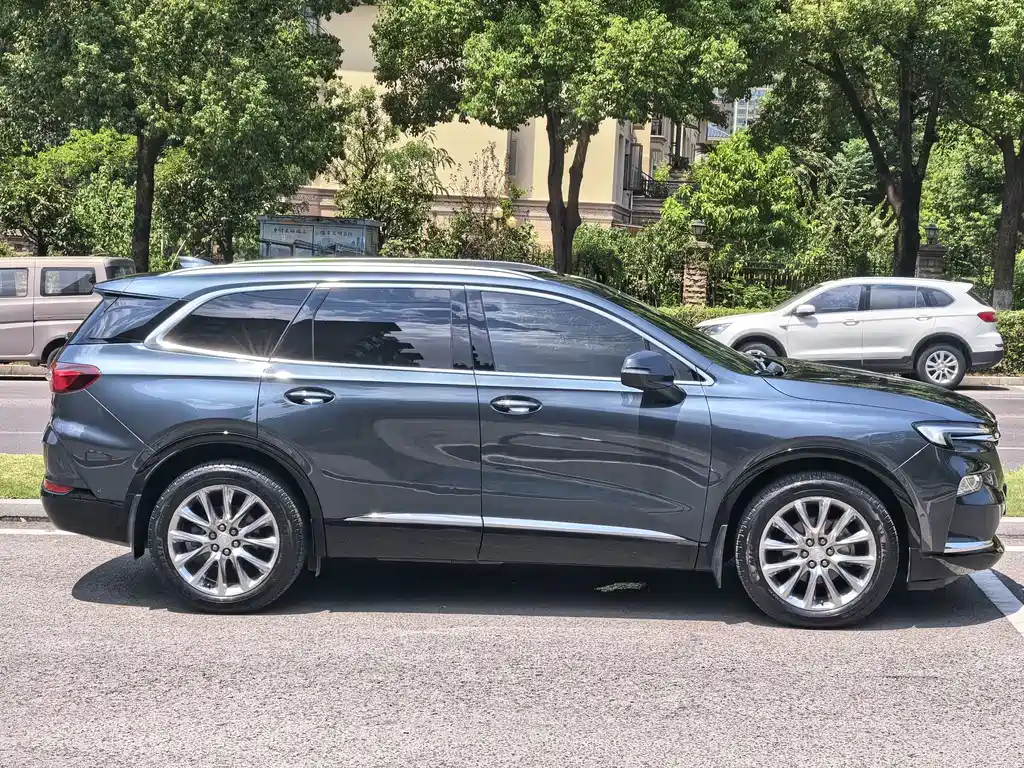 Buick Enclave — миниатюра 4