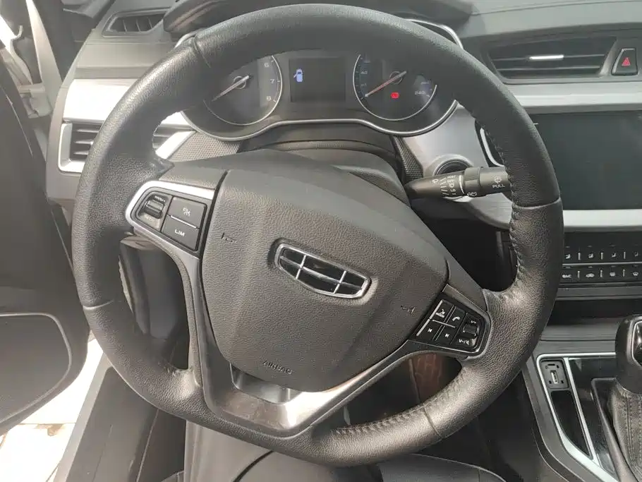 Geely Vision — миниатюра 15