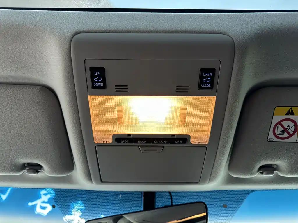 Toyota Land Cruiser — миниатюра 13