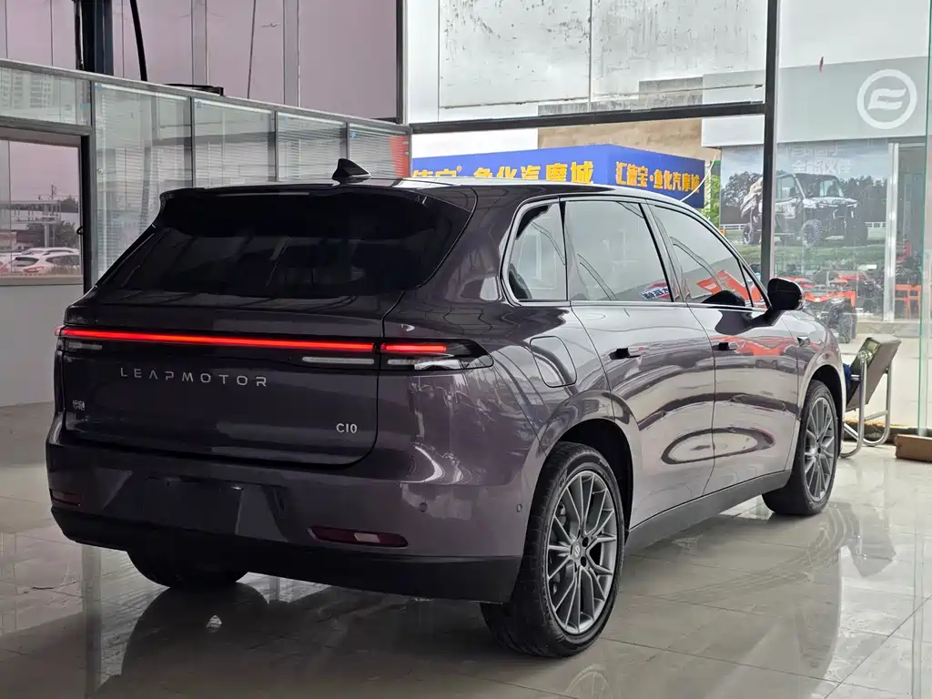 Leapmotor Leapmotor C10 — миниатюра 16