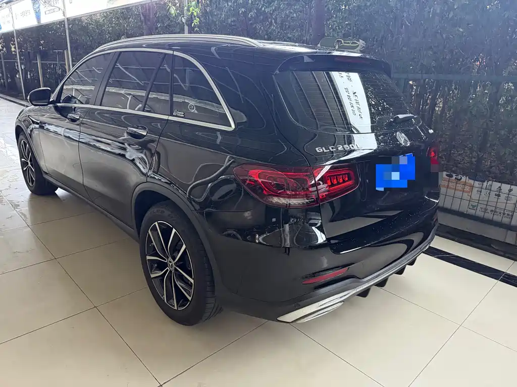 Mercedes-Benz GLC — миниатюра 3