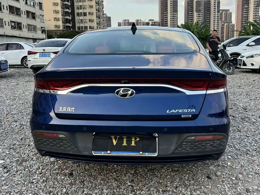 Hyundai Fista — миниатюра 7
