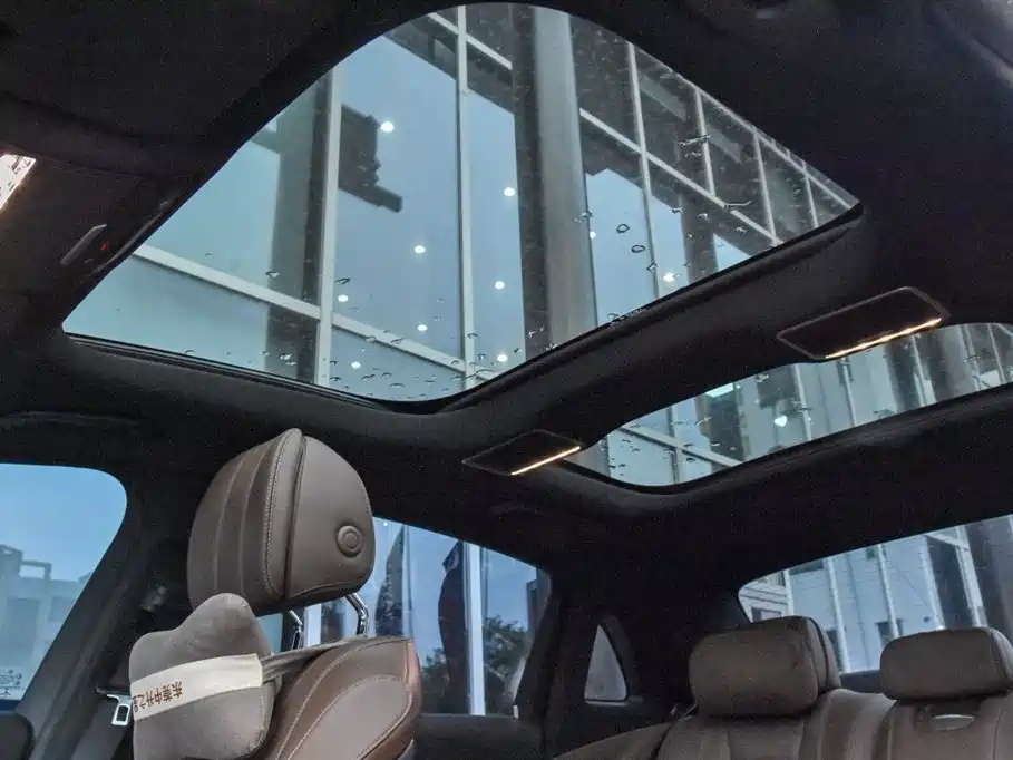 Mercedes-Benz E-Class E 2022 E 300 L Sport Fashion