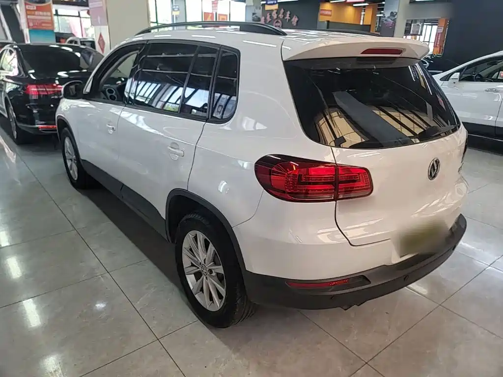 Volkswagen Tiguan — миниатюра 5