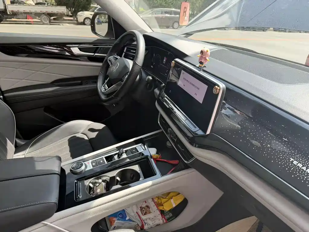 Volkswagen Teramont — миниатюра 7