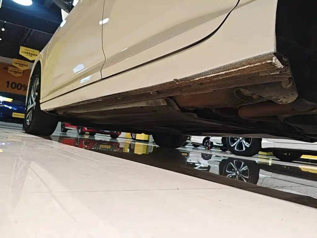 Volkswagen Lavida — миниатюра 22
