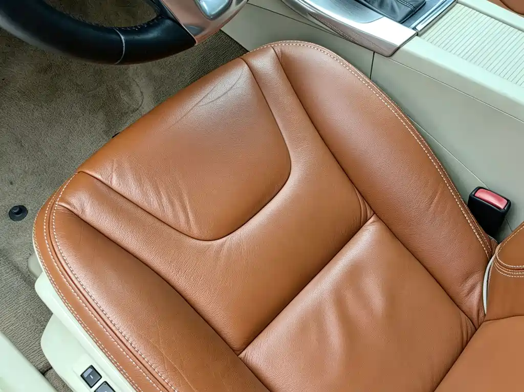 Volvo S60 (Import) — миниатюра 7