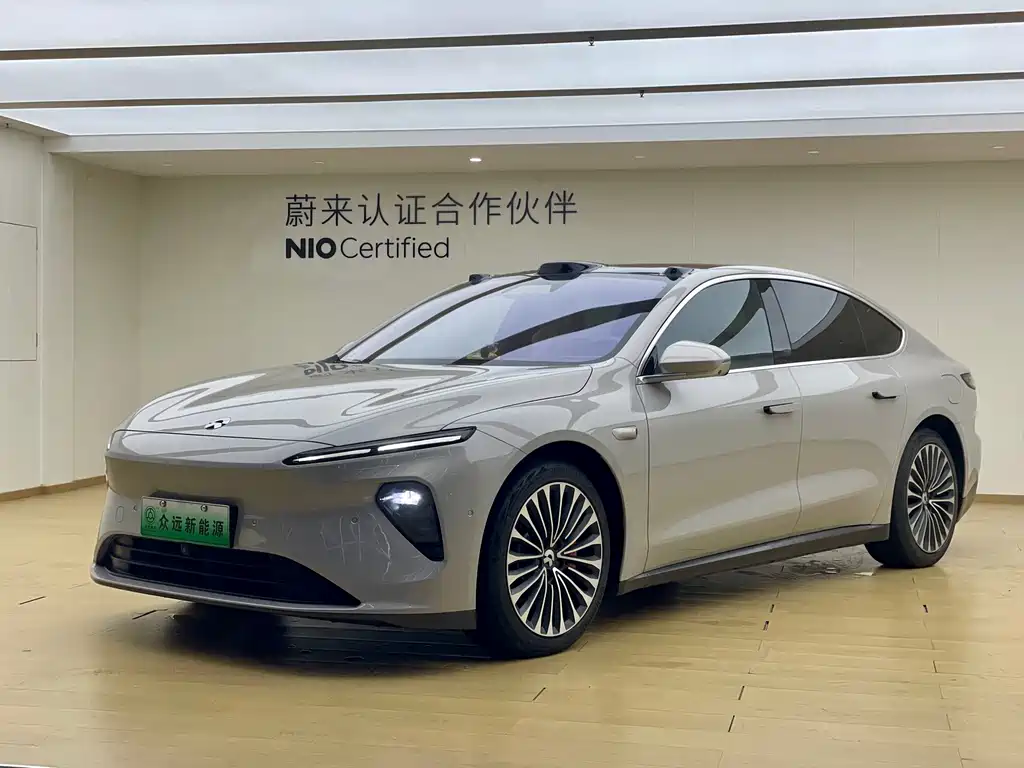 NIO ET7