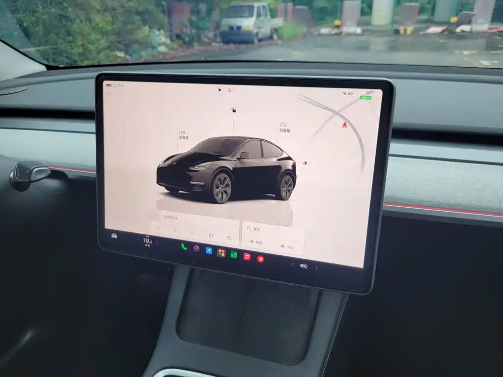 Tesla Model Y — миниатюра 22