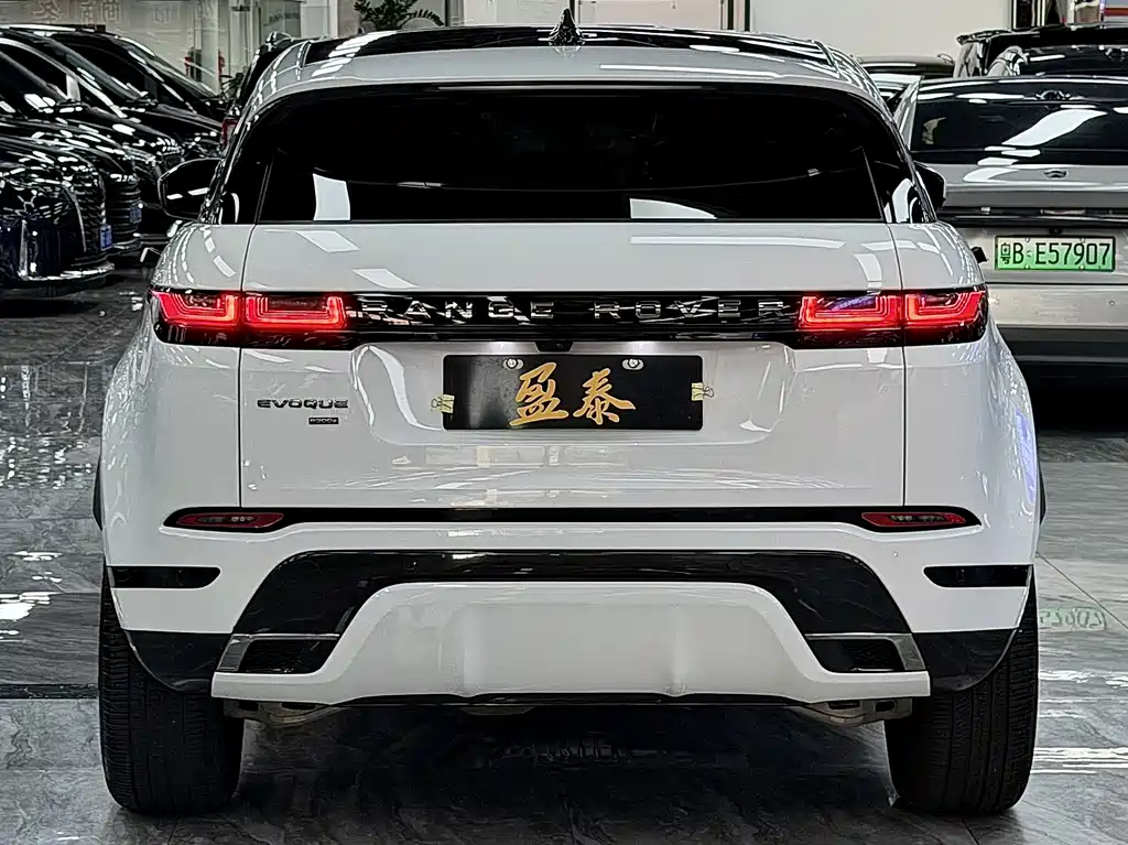 Land Rover Evoque PHEV — миниатюра 6