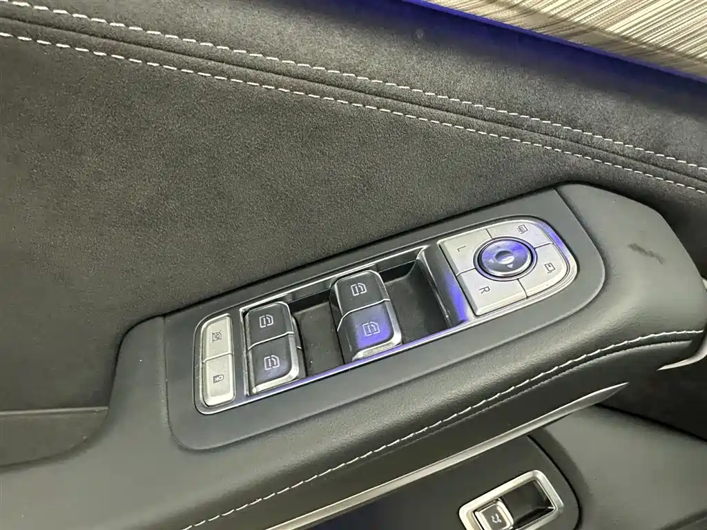 Hongqi Hongqi H9 — миниатюра 16