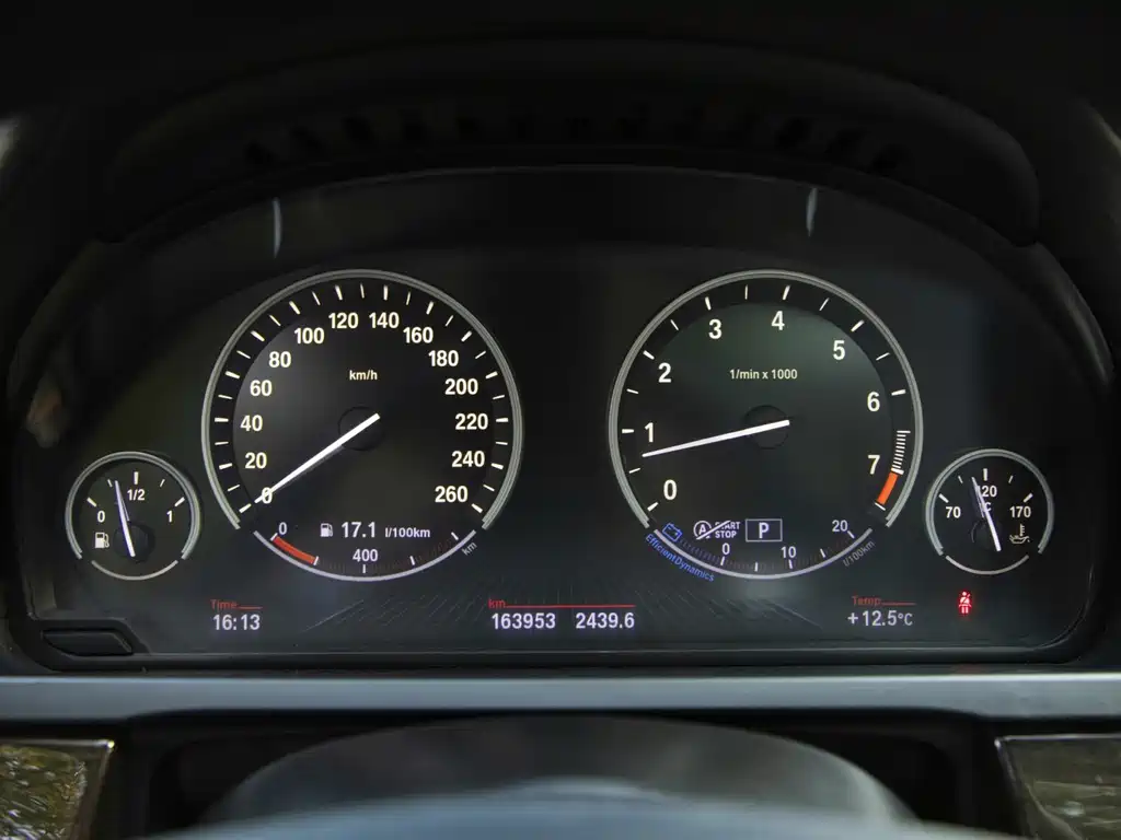 BMW 7 Series — миниатюра 19