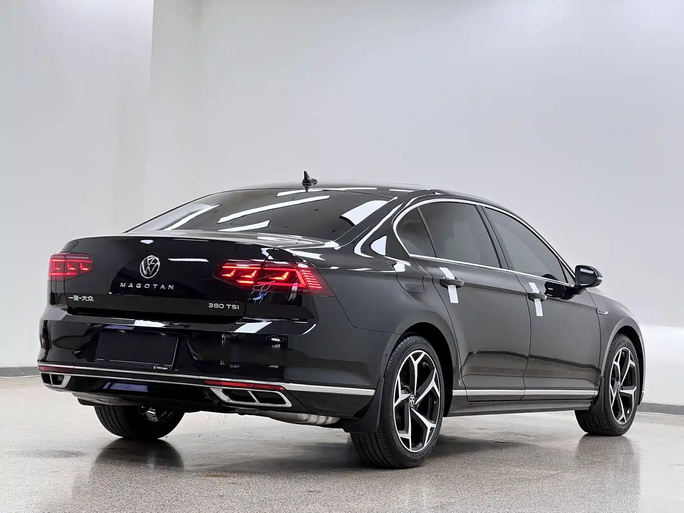 Volkswagen Magotan