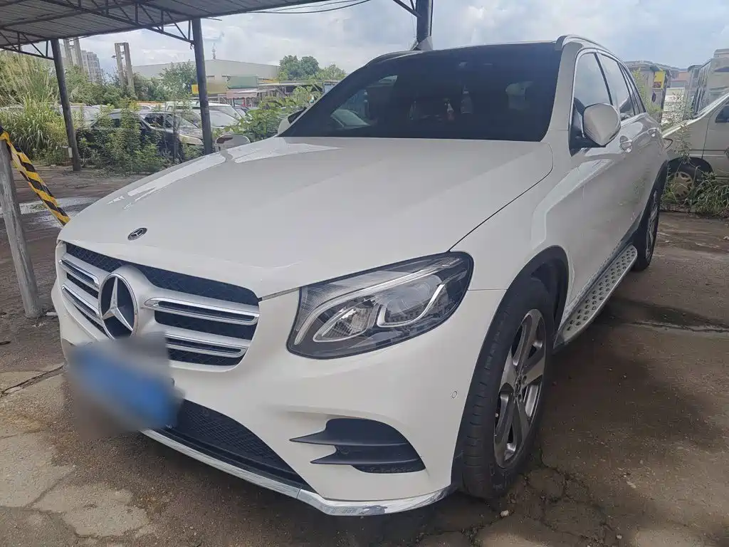 Mercedes-Benz GLC 2017 GLC 260 4MATIC Luxury