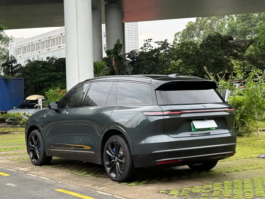 NIO ES8 — миниатюра 4