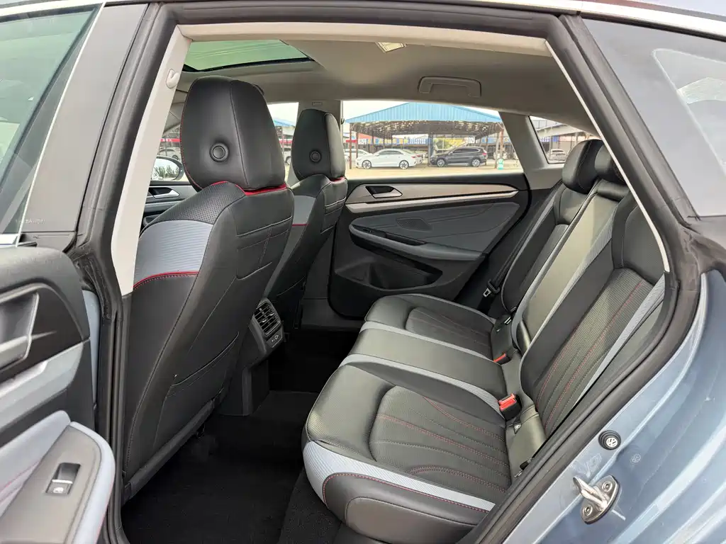 Volkswagen Lamando — миниатюра 8