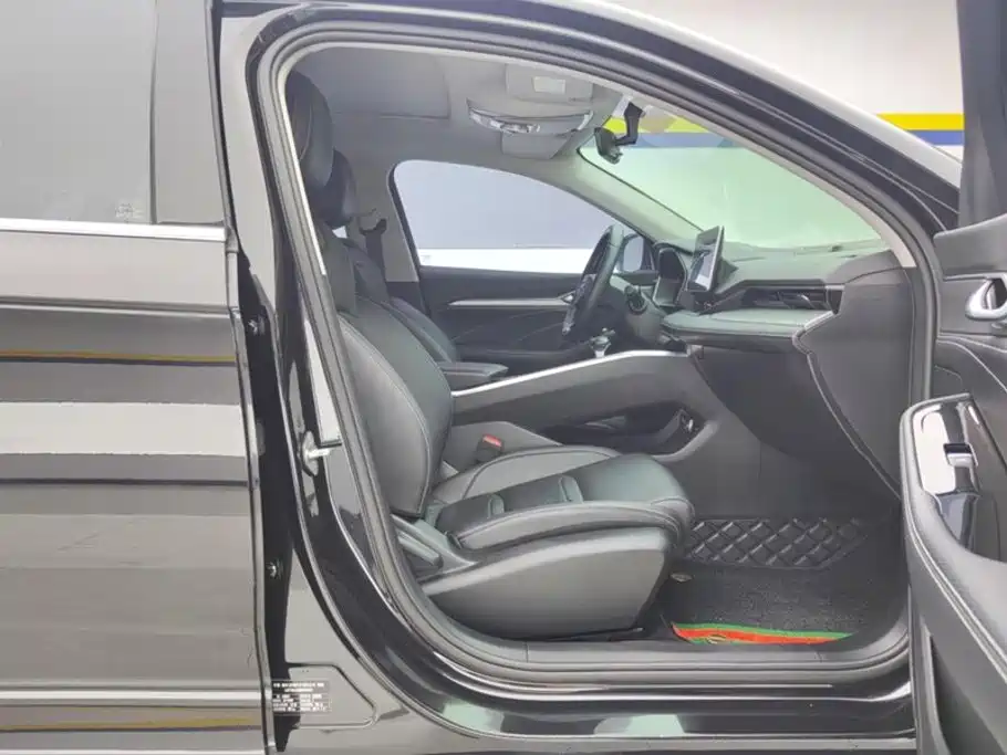 Geely Xingrui — миниатюра 8