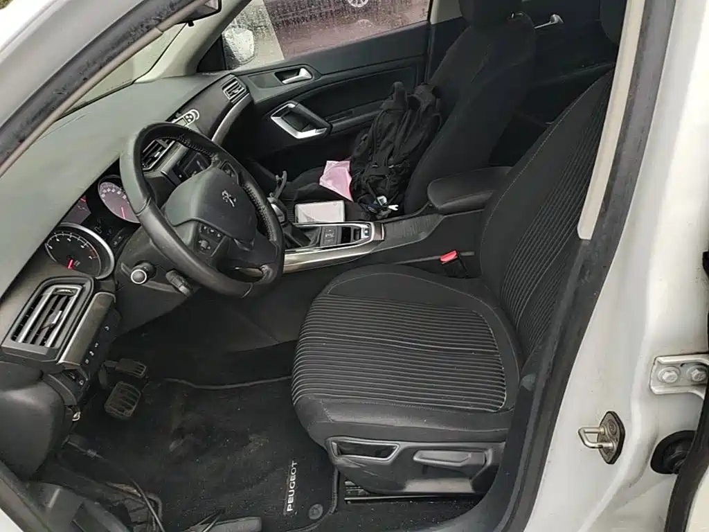 Peugeot 408 — миниатюра 15