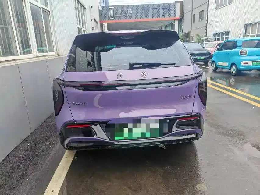 Hongqi Hongqi Tiangong 08 — миниатюра 8