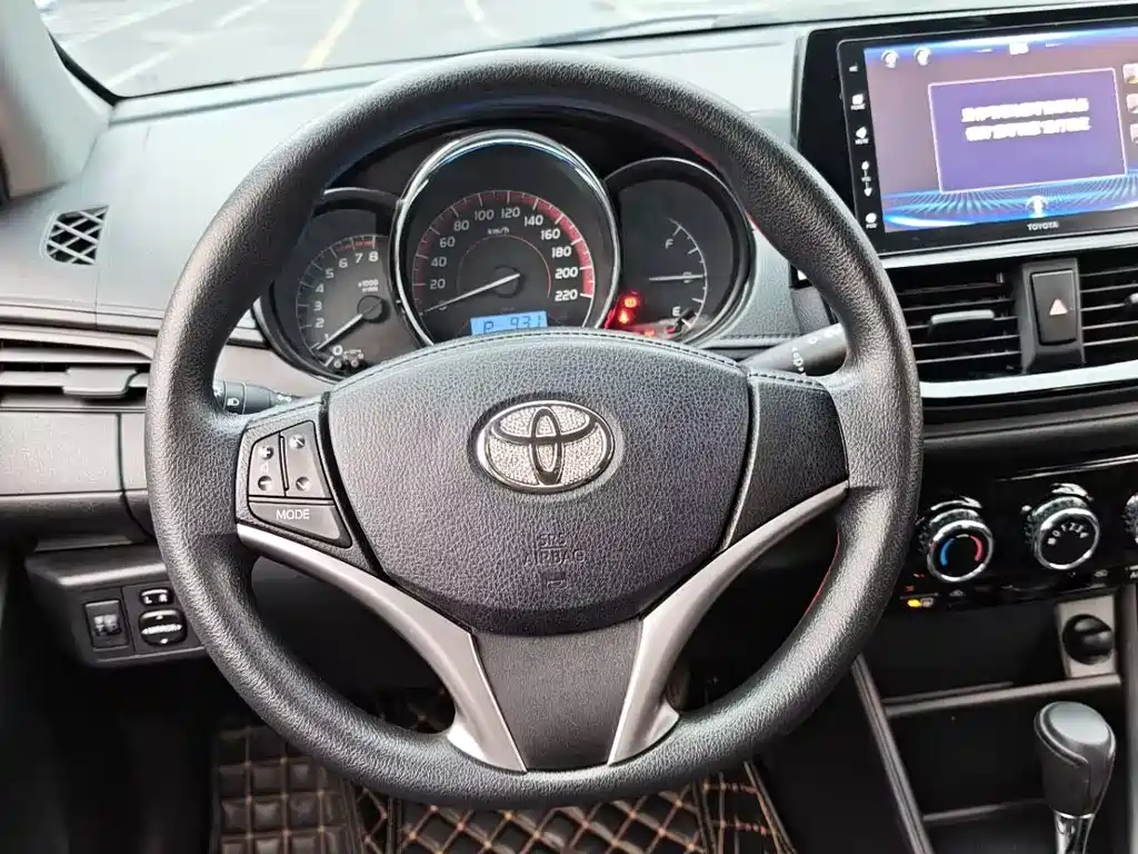 TOYOTA VIOS