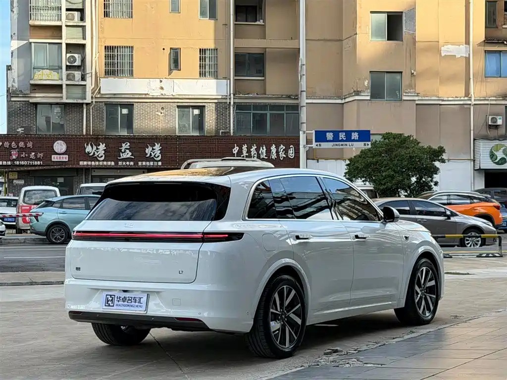 Li Auto L7 2023 Pro