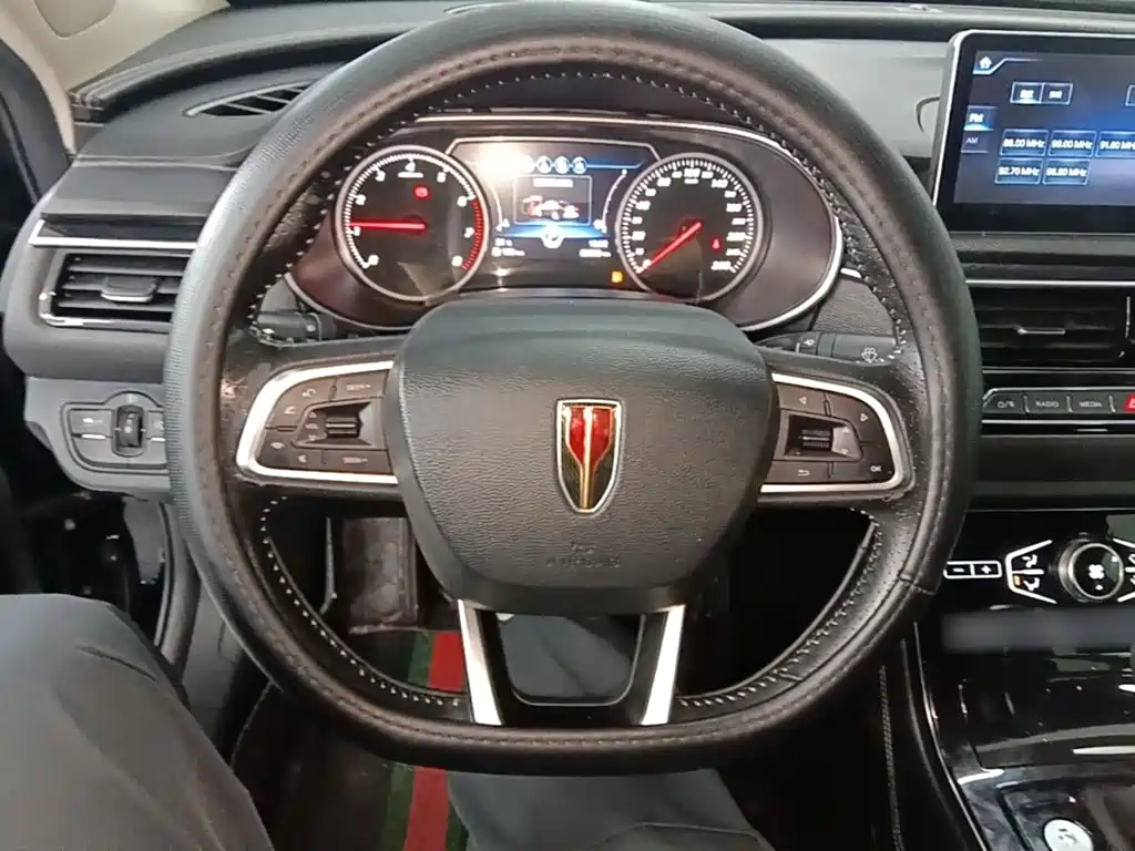 Hongqi Hongqi H5 — миниатюра 11