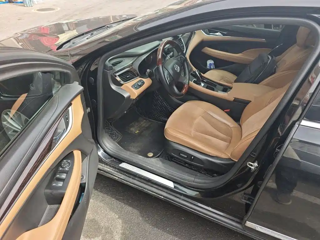 Buick LaCrosse — миниатюра 17