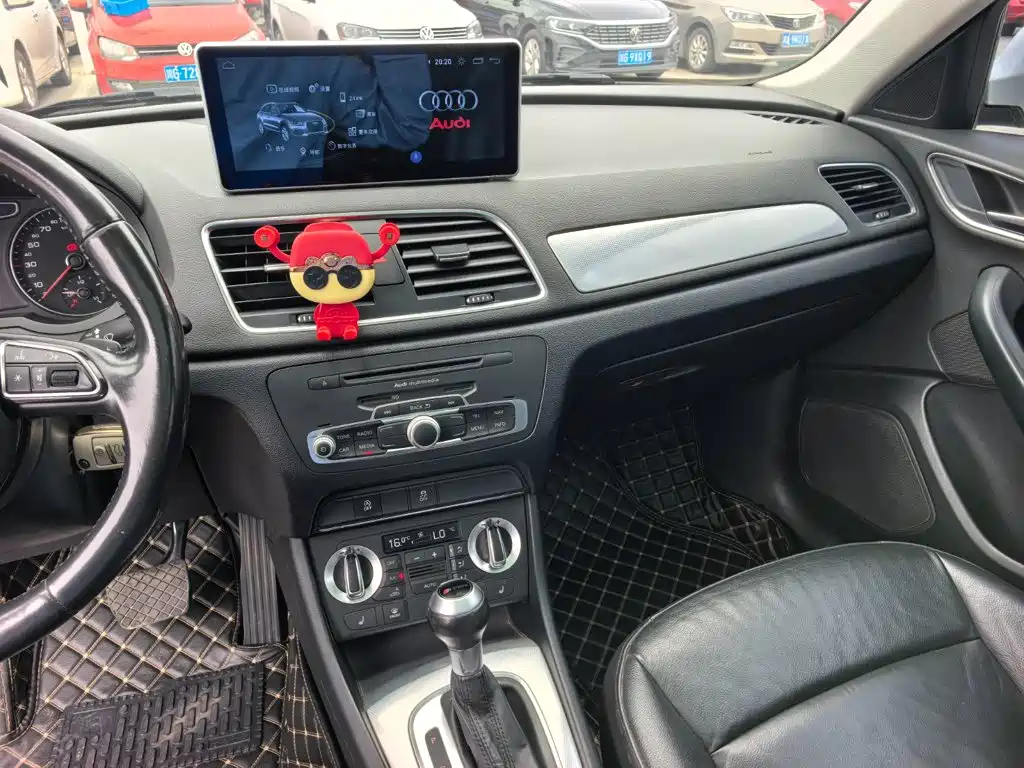 Audi Q3 — миниатюра 12