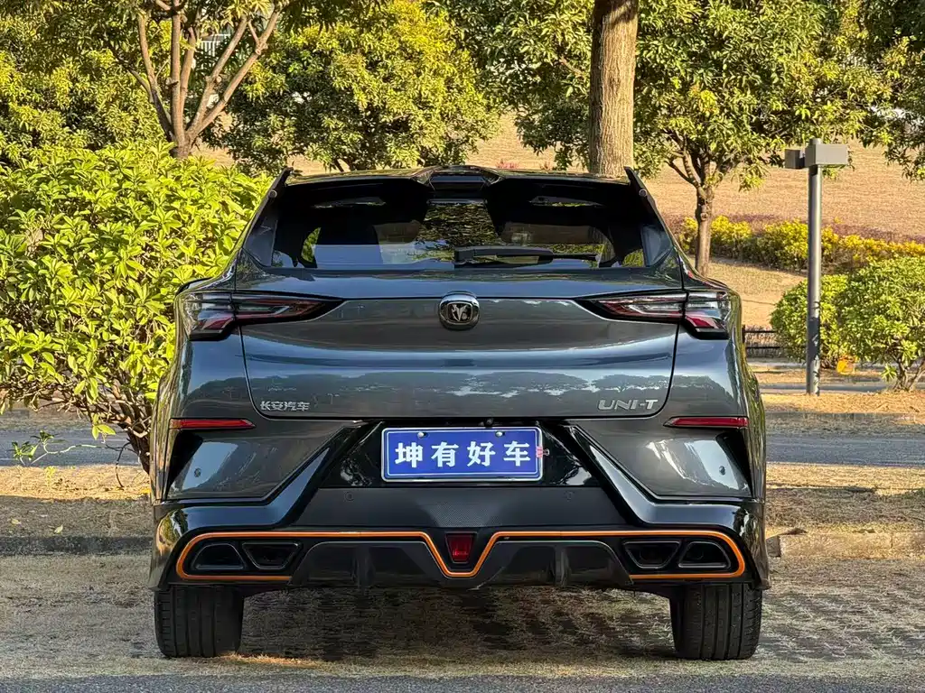 CHANGAN UNI T
