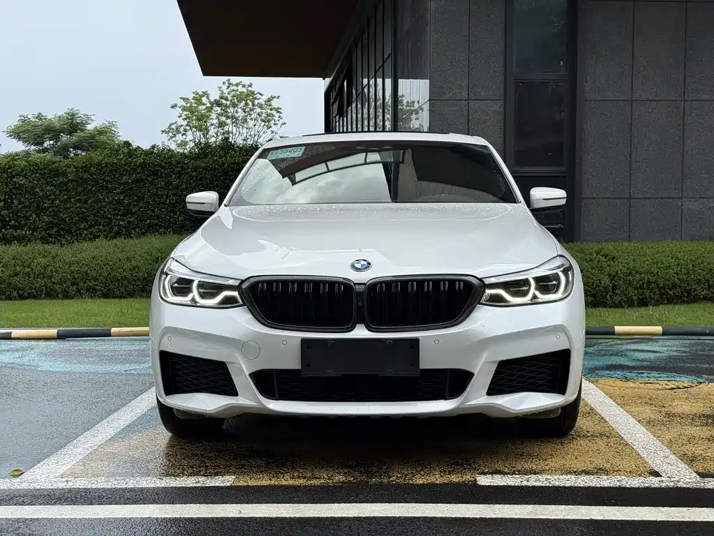BMW 6 GT 2018 640i xDrive M Sport