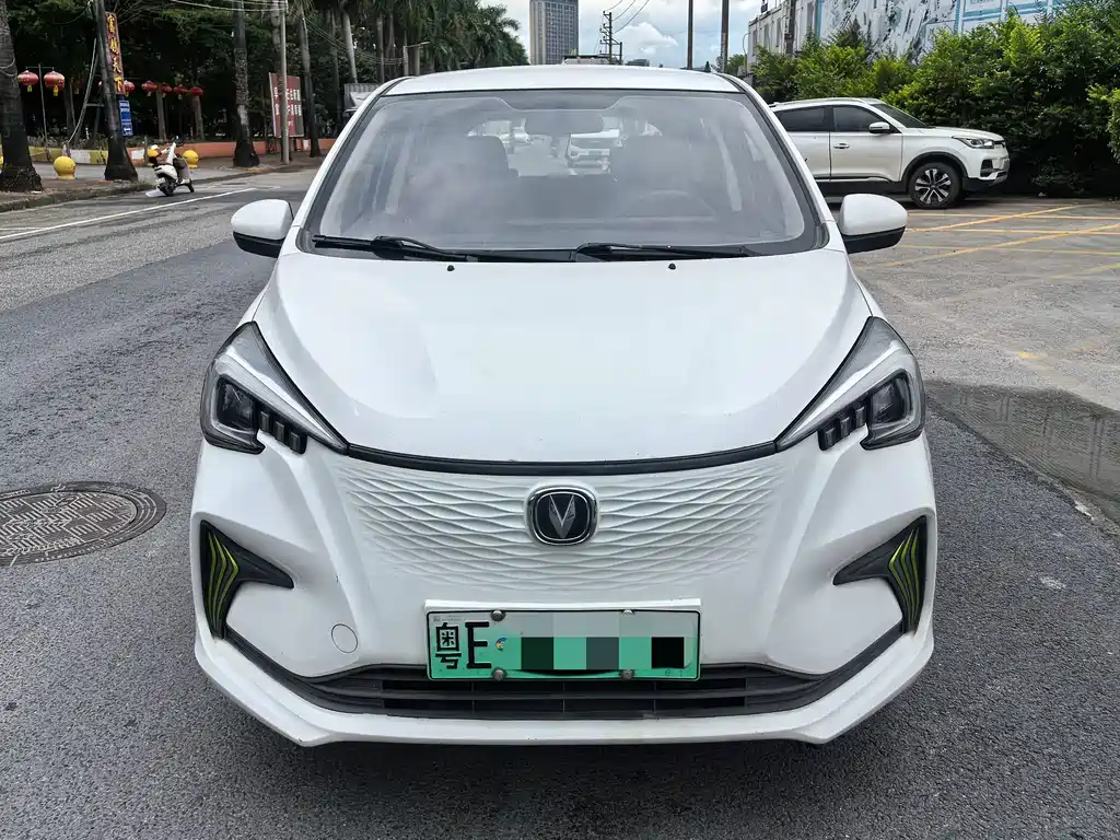 Changan Benben E-Star — миниатюра 2