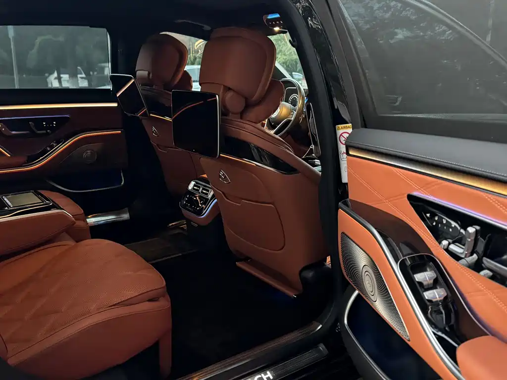 Mercedes-Benz S-Class — миниатюра 7