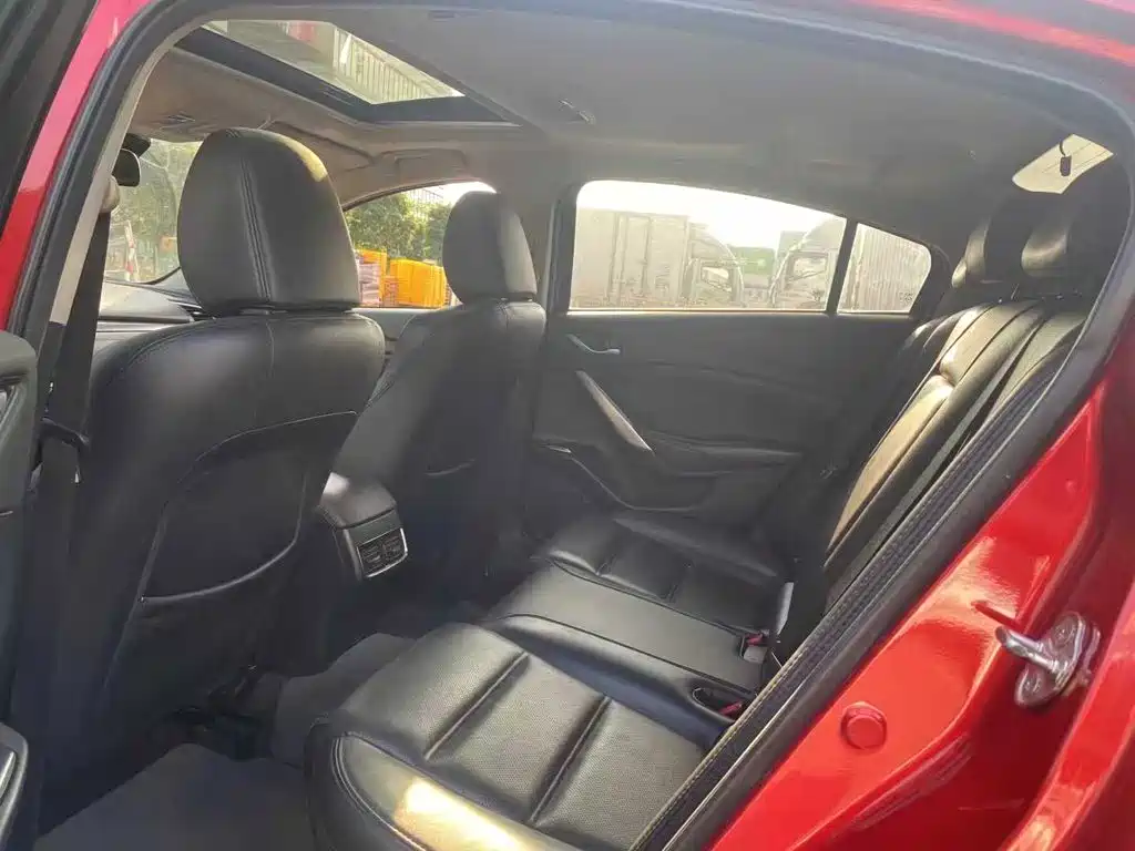 Mazda Atenza — миниатюра 8