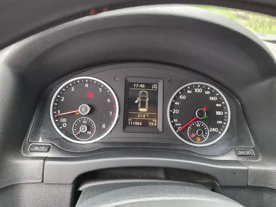 Volkswagen Tiguan — миниатюра 14