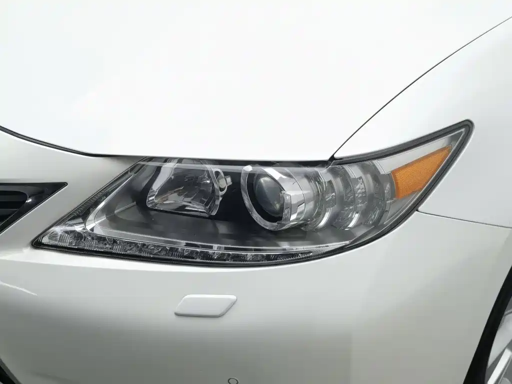 Lexus ES — миниатюра 7