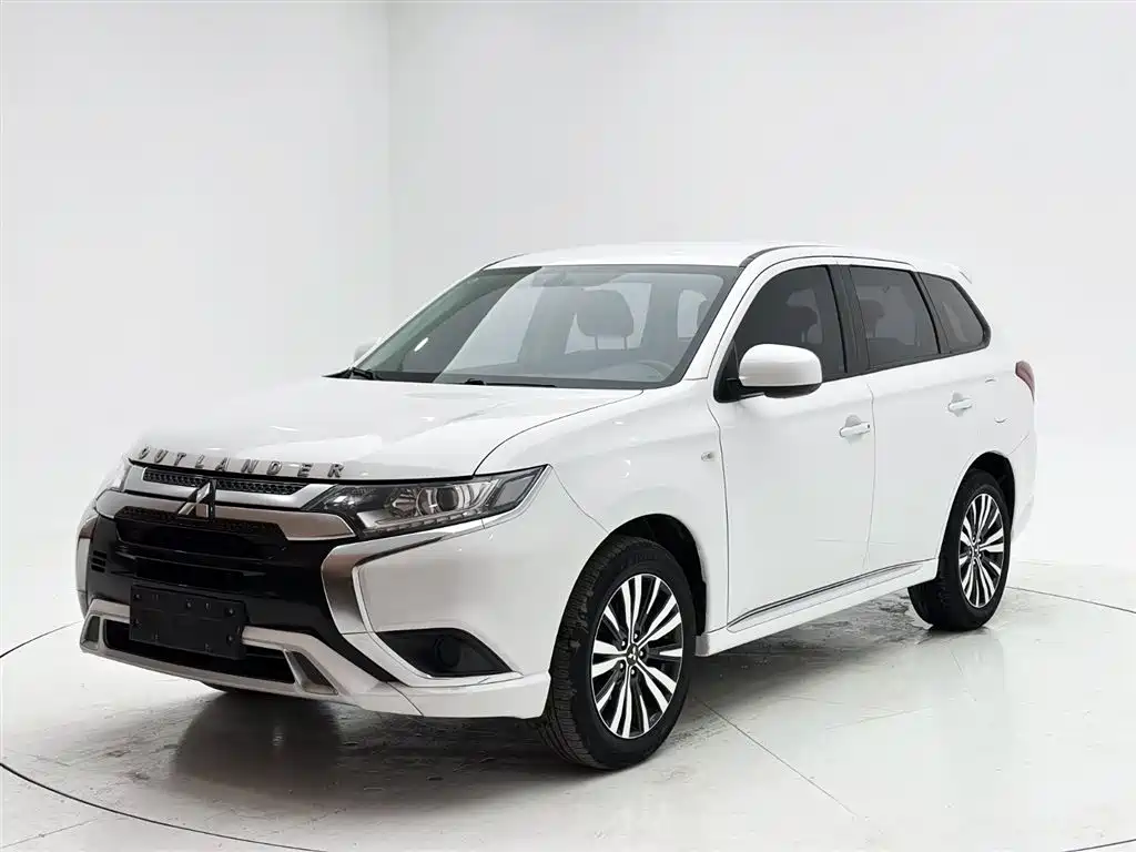 Mitsubishi Outlander 2022