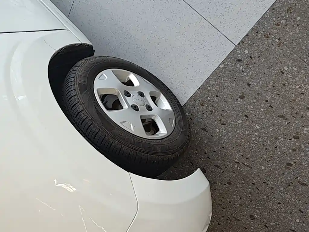 Roewe Clever — миниатюра 23