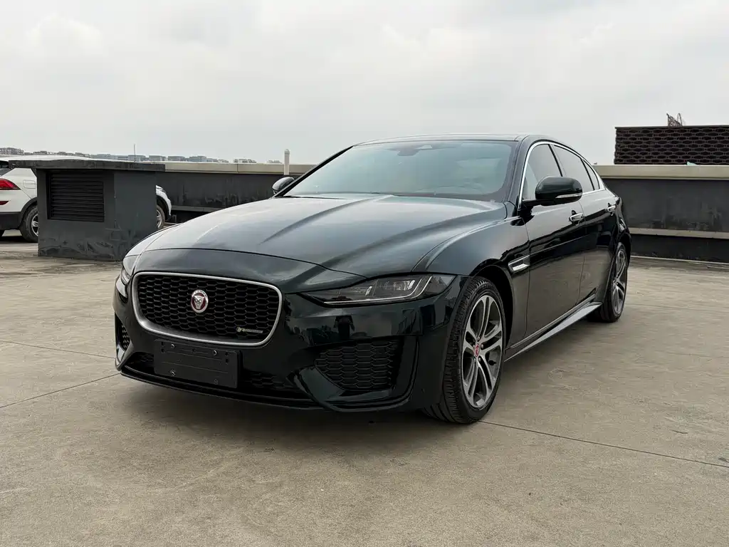 Jaguar XEL 2022