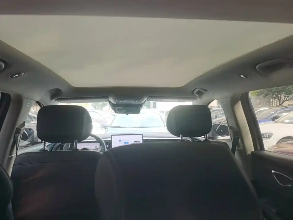 BYD Sealion 05 EV — миниатюра 18