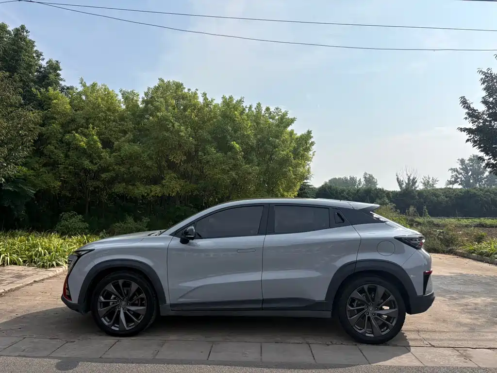 Changan UNI-T — миниатюра 2