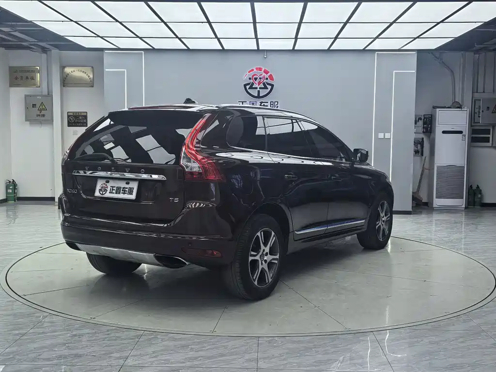 Volvo XC60 (Import) T5 Smart Elegant Edition, фото 15