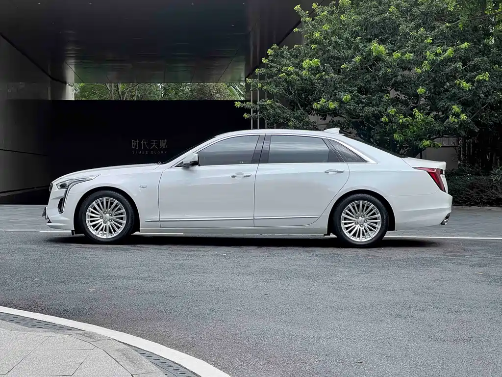 Cadillac CT6 2022 28T Luxury