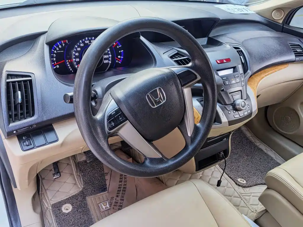 Honda Odyssey — миниатюра 9