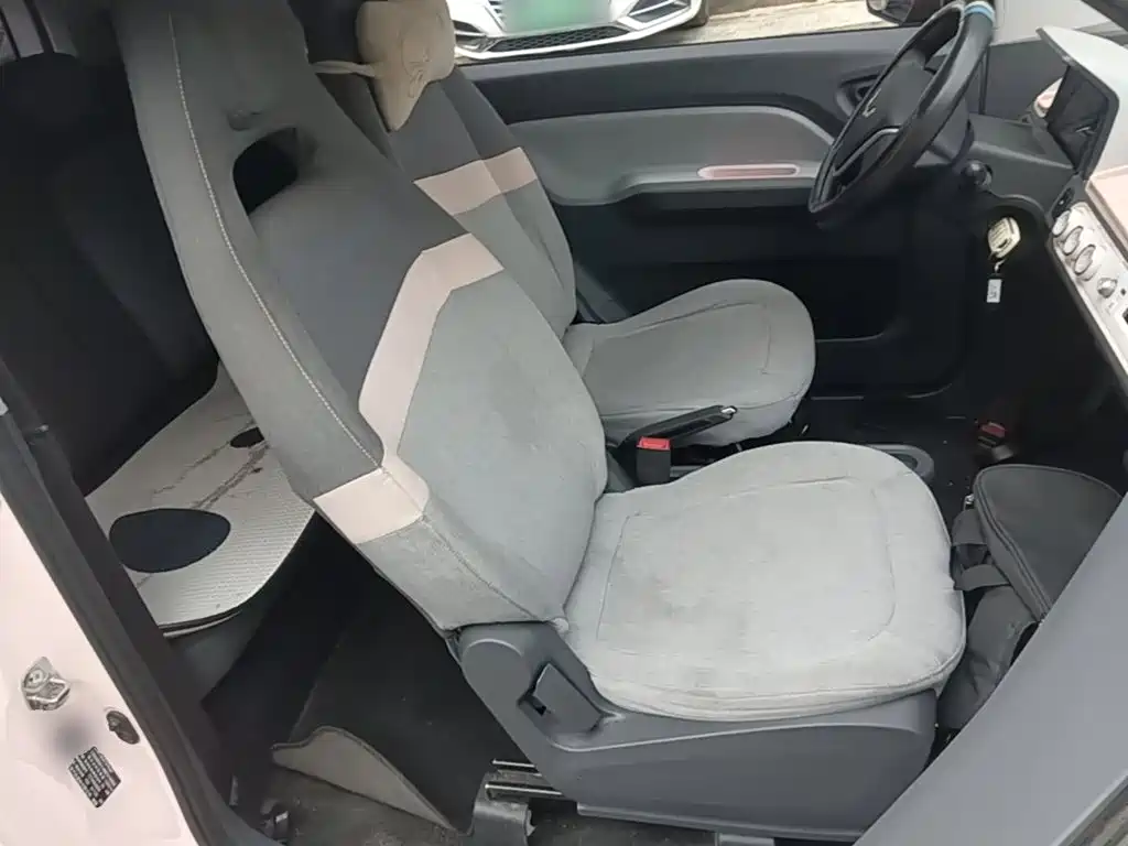 Wuling MINIEV — миниатюра 25