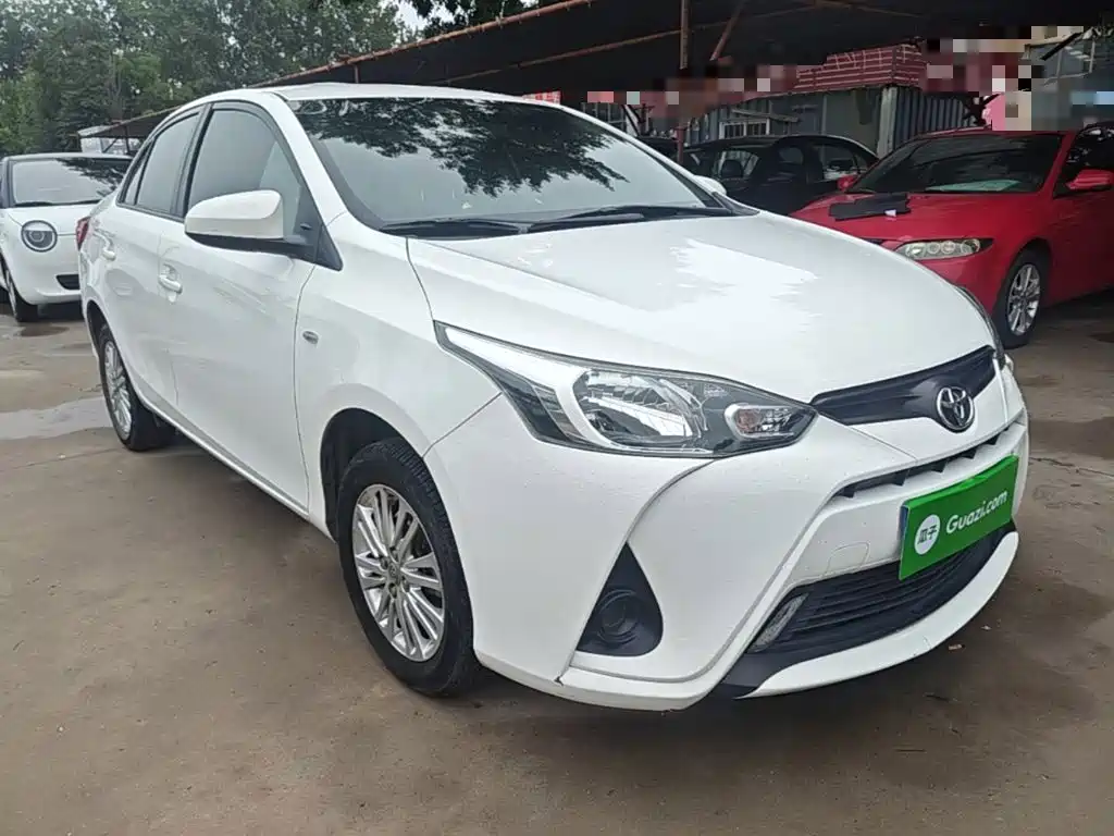 Toyota Yaris L — миниатюра 4
