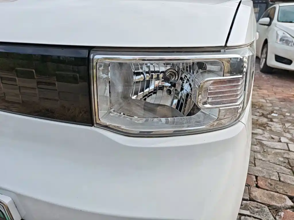 Wuling MINIEV — миниатюра 24