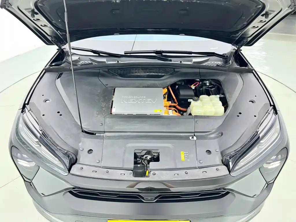 NIO EC6 — миниатюра 14